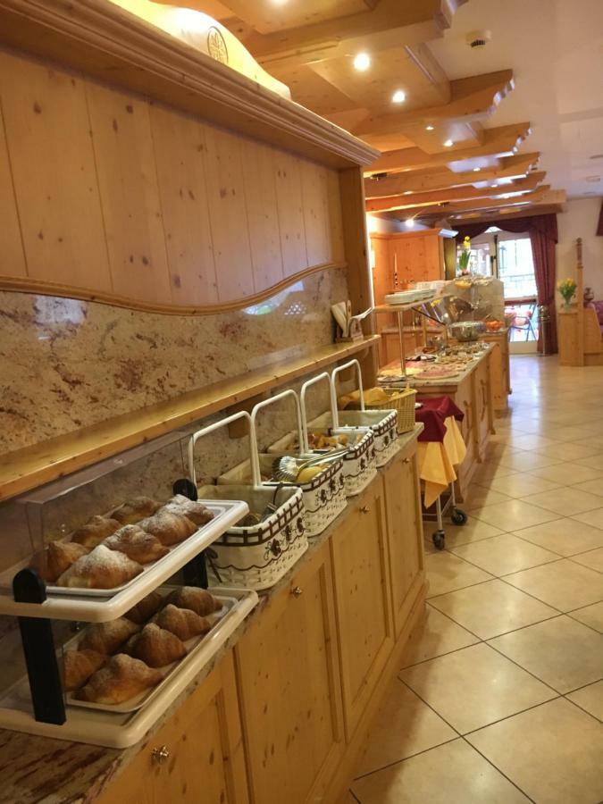 Dolomiti Hotel Olimpia Andalo Bagian luar foto
